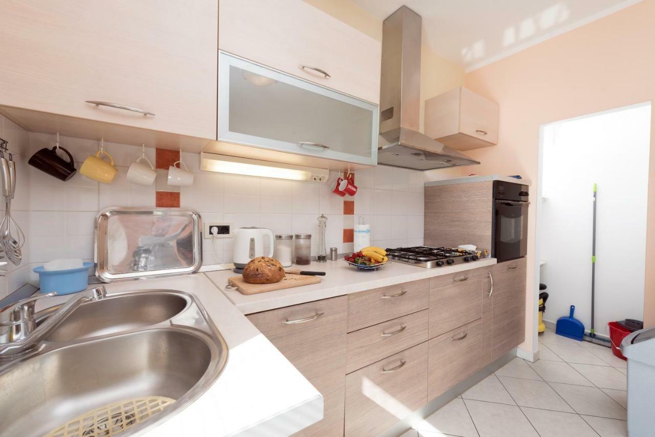Apartment Cupido Rijeka Exteriör bild