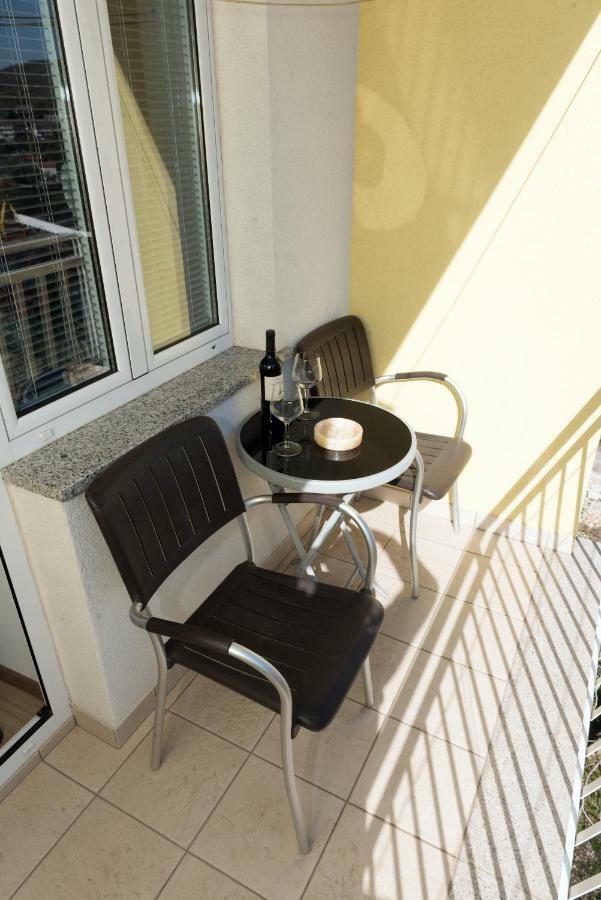 Apartment Cupido Rijeka Exteriör bild